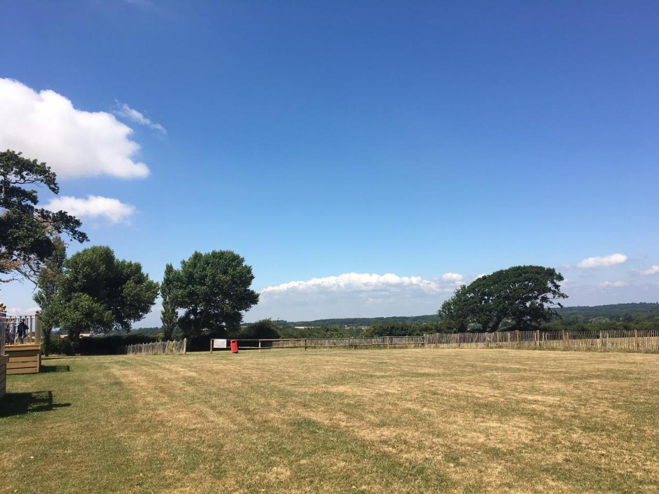 Orchards Holiday Park 考斯 外观 照片